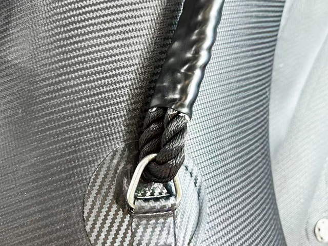 Dreieckiger Ring - Kajakfahren